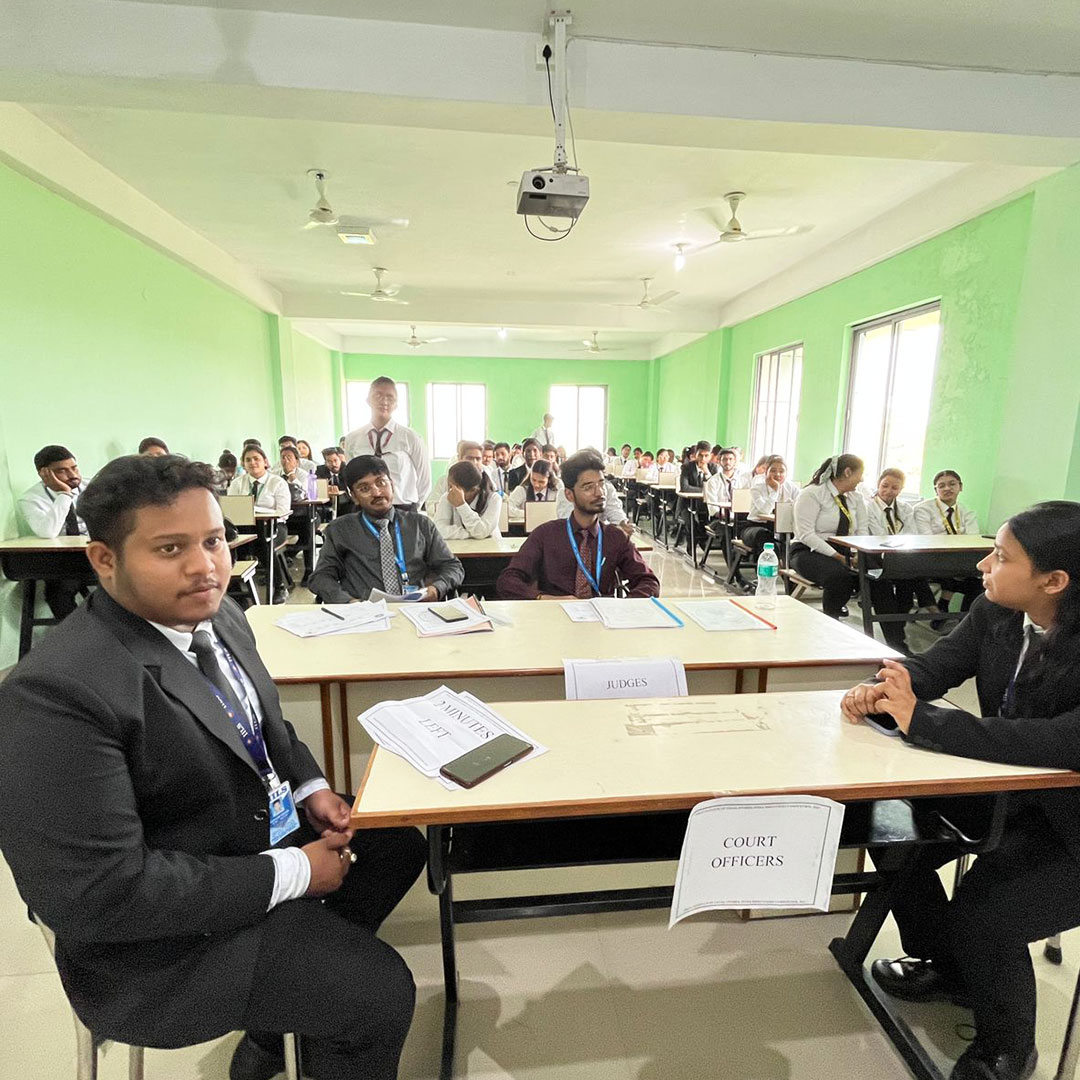 Intra Moot Court Competition 2023 Day 3 Gallery - Indian Institute Of ...